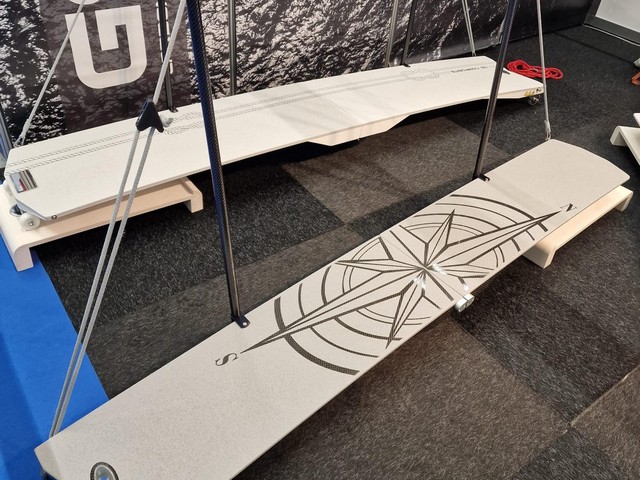 Removable Carbon gangway
